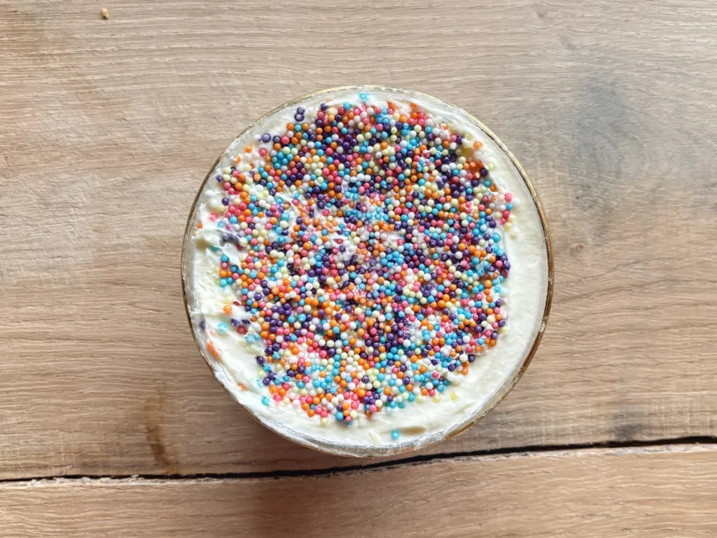 Eefs Dotcake